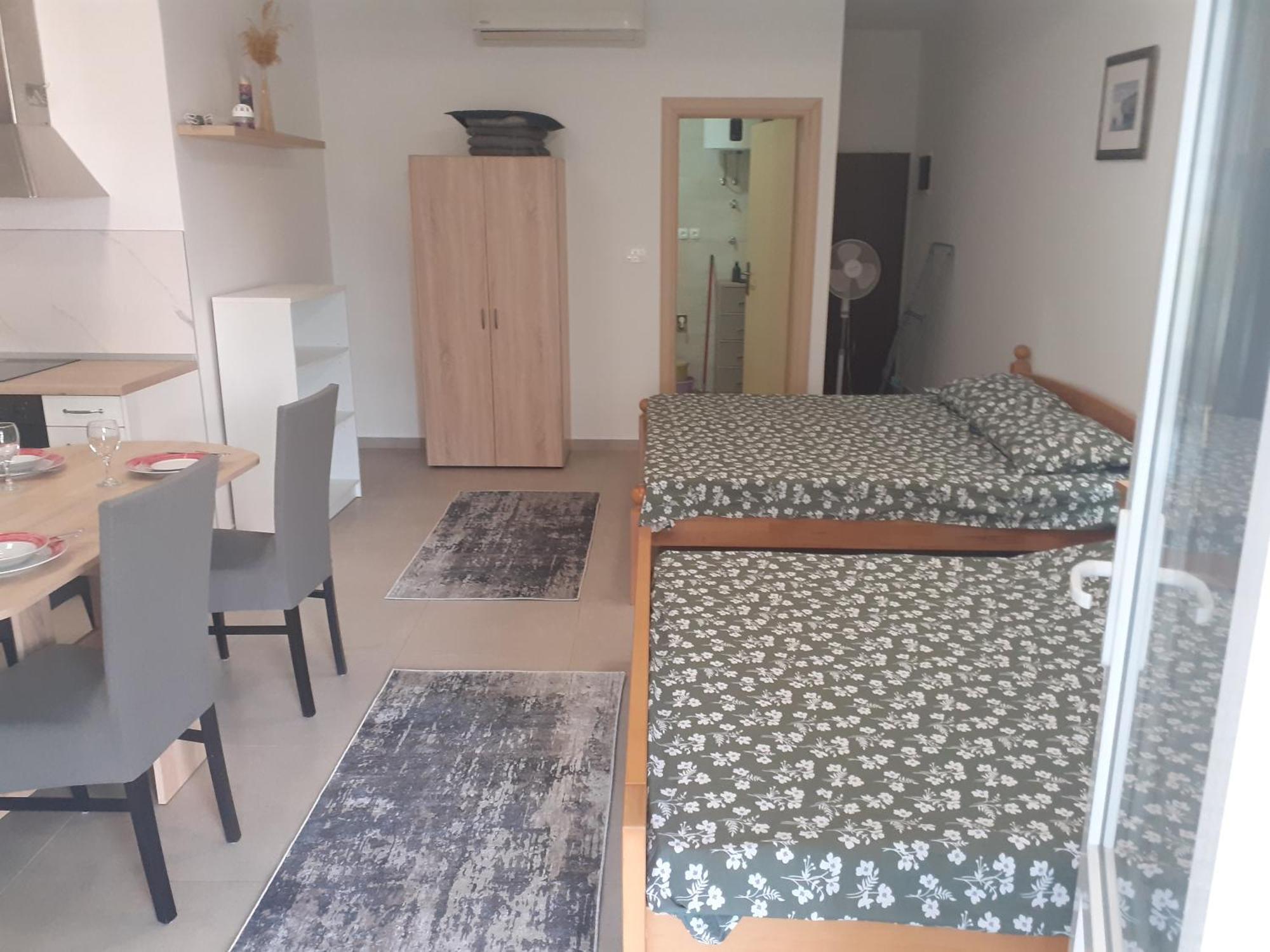 Apartmani Miletic Jelsa  Exterior photo
