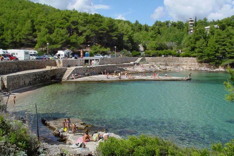 Apartmani Miletic Jelsa  Exterior photo